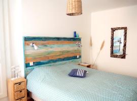 Chambres double Marine 1 à 6 personnes，位于布雷阿勒的酒店