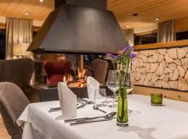 自然三角洲酒店 