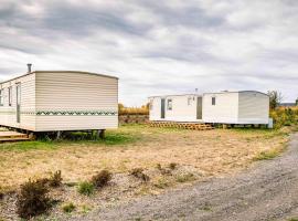 Mobilheimy Camp Dlouhá Míle，位于罗斯米塔尔帕德特雷姆西內姆的露营地