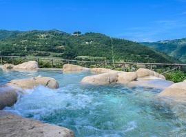 Tenuta Pian D'Attesio - Agriturismo，位于Castelletto Soprano的酒店