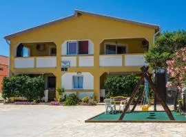 Apartments Pavic