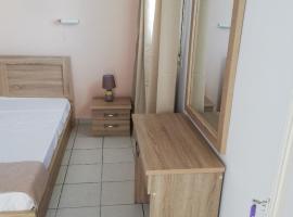 Blue Rooms，位于阿达玛斯的酒店