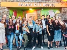 Galway City Hostel - Solo Traveller Hostel，位于戈尔韦Lynch’s Castle附近的酒店