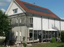 B&B 25