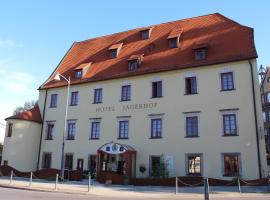 Ringhotel Jägerhof，位于魏森费尔斯尼约-奥古斯塔堡城堡附近的酒店