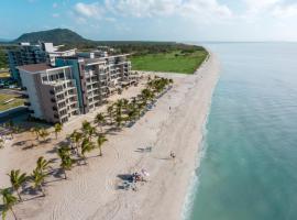 Playa Caracol Residences，位于查梅的酒店