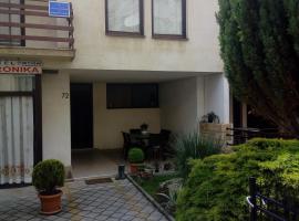 Vila Veronika ul Dame Gruev 207 Ohrid，位于奥赫里德的酒店