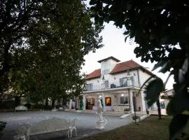 斯特兰派利别墅