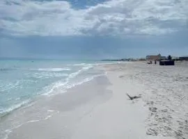 mnakaa beach Appartement Rdc