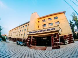 Osh Grand Hotel Chavo，位于奥什的酒店