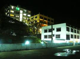 Tea Mount Suites，位于蒙纳的酒店