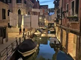 The Other Serenissima (With A/C)