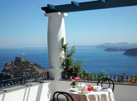 La Pergola del Torchio，位于伊斯基亚的酒店