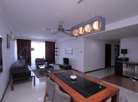 Likas Square - KK Apartment Suite，位于哥打京那巴鲁的酒店