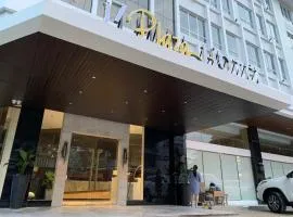 J7 Plaza Hotel