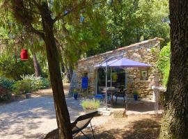 Cabanon Sainte Victoire，位于Saint-Marc-Jaumegarde的酒店