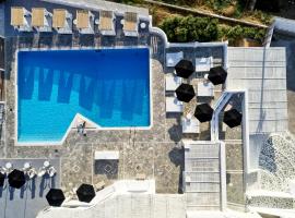 Mr. and Mrs. White Tinos，位于提诺斯的酒店