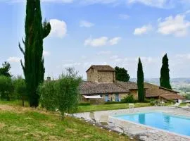 梅扎诺基安蒂酒店