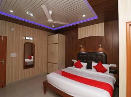 OYO 36452 Hotel Sagar View Barsar，位于Hamīrpur的酒店