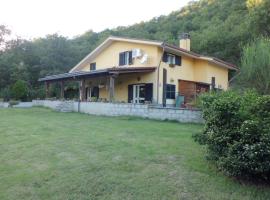 Casetta dei "Prati"，位于Vaglio di Basilicata的酒店