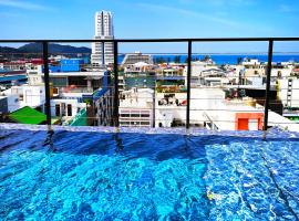 Phoenix Grand Patong，位于芭东海滩的酒店