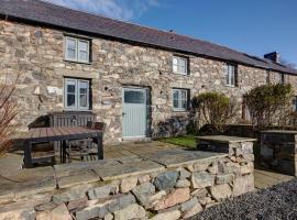 The Hay Barn - Llyn Peninsula，位于尼芬的酒店