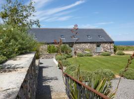 The Stables 2 - Llyn Peninsula，位于尼芬的酒店