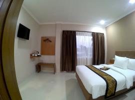 Mr J Suites Hotel Tegal，位于直葛的酒店