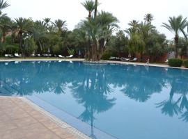 俱乐部帕尔默拉度假村，位于马拉喀什的酒店