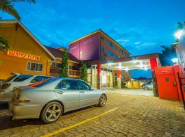 Eureka Place Hotel Kampala，位于坎帕拉的酒店