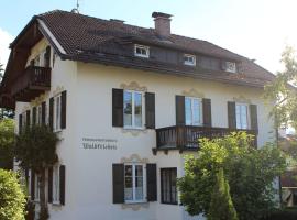 瓦尔德弗雷德别墅 - 弗雷恩沃农根恩德 - 豪斯，位于克舍尔的酒店