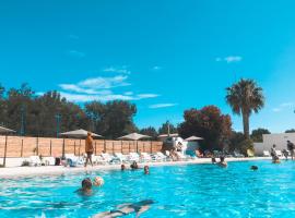 Camping La Plage Argelès，位于滨海阿热莱斯的酒店