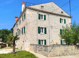 Boutique Hotel Castello Gulich，位于波雷奇的酒店