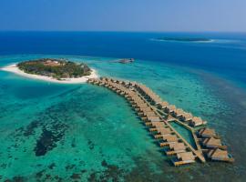 Emerald Faarufushi Resort & Spa - Deluxe All Inclusive，位于鲁阿环礁的酒店