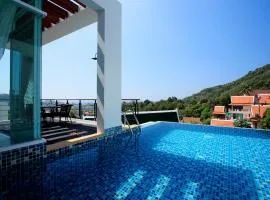 Kata Sea View Villas