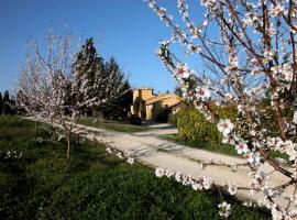 Agriturismo Le magnolie，位于洛雷托·阿普鲁蒂诺的酒店