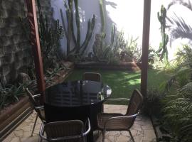 Résidence les cactus，位于努美阿的度假屋