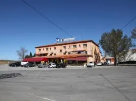 洛杉马诺斯旅馆