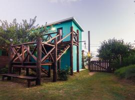 La Br&uacute;jula Hostel，位于拉帕洛马的豪华帐篷营地