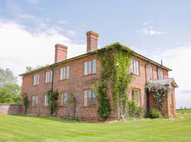 The Manor House at Kenwick Lodge，位于埃尔斯米尔的度假屋