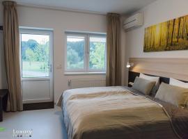 Bucharest Events Center，位于Ţegheş的酒店