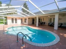 Hernando 4BR-3BA Private Pool Oasis