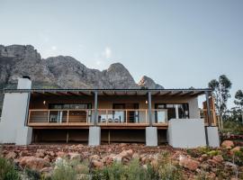 Opstal Stay，位于罗森维尔的带热水浴缸的酒店