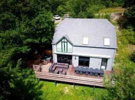 Villa Dakota - jacuzzi, zwembad, playstation