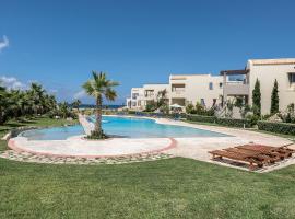 Resitour - Aphrodite Beachfront，位于Pírgos Psilonérou的酒店