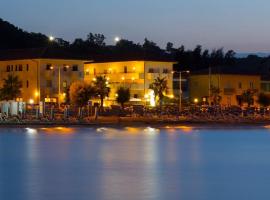 Hotel Calgary，位于卡萨尔博迪诺的酒店