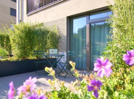 VARIAS Lifestyle Apartments，位于Elsau的酒店