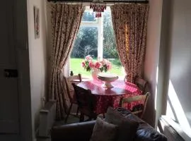 Pebble Cottage