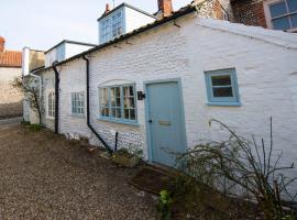 Buttercup Cottage，位于霍尔特的酒店