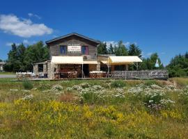 Chalet du Mont Lozère，位于Cubières的酒店